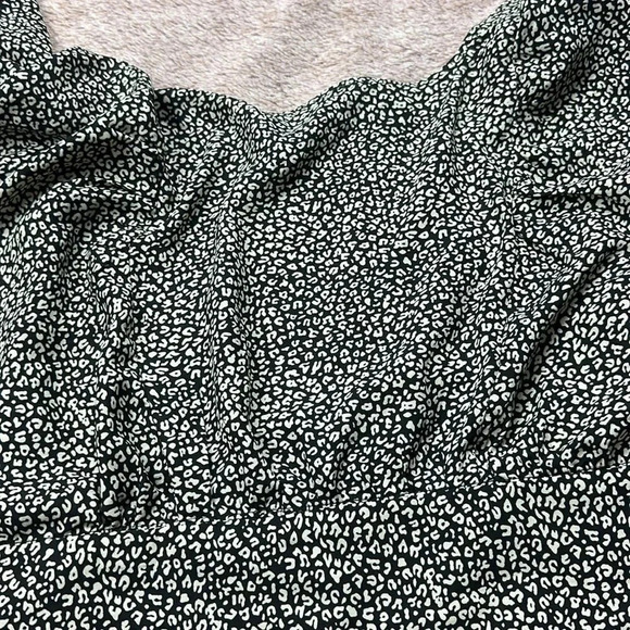 Princess Polly NEW MOOD TOP BLACK Sz 2 - Picture 15 of 15